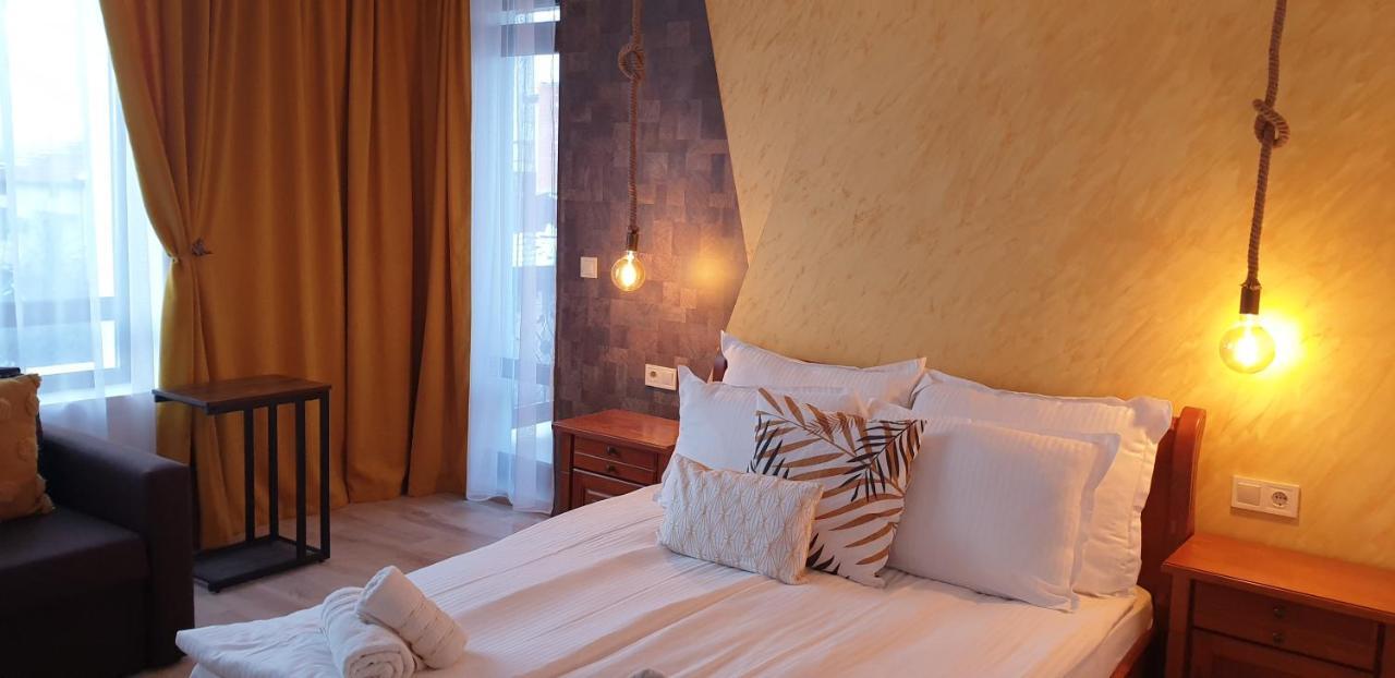 Ice Jewel Chalet: Ski-Ready Retreat Near Bansko Gondola Exterior photo